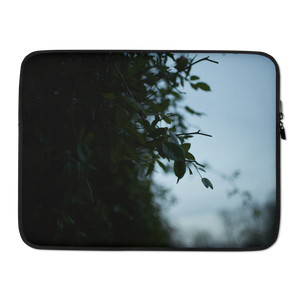 Oujou Leaf Laptop Sleeve